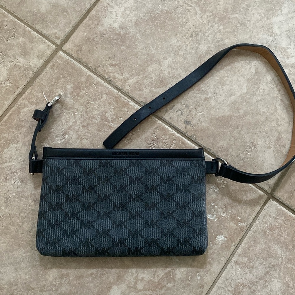 LAST CALL!! Michael kors belt bag